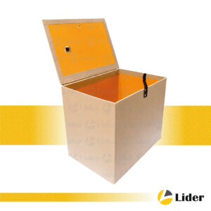 Caja prensada con pega pega